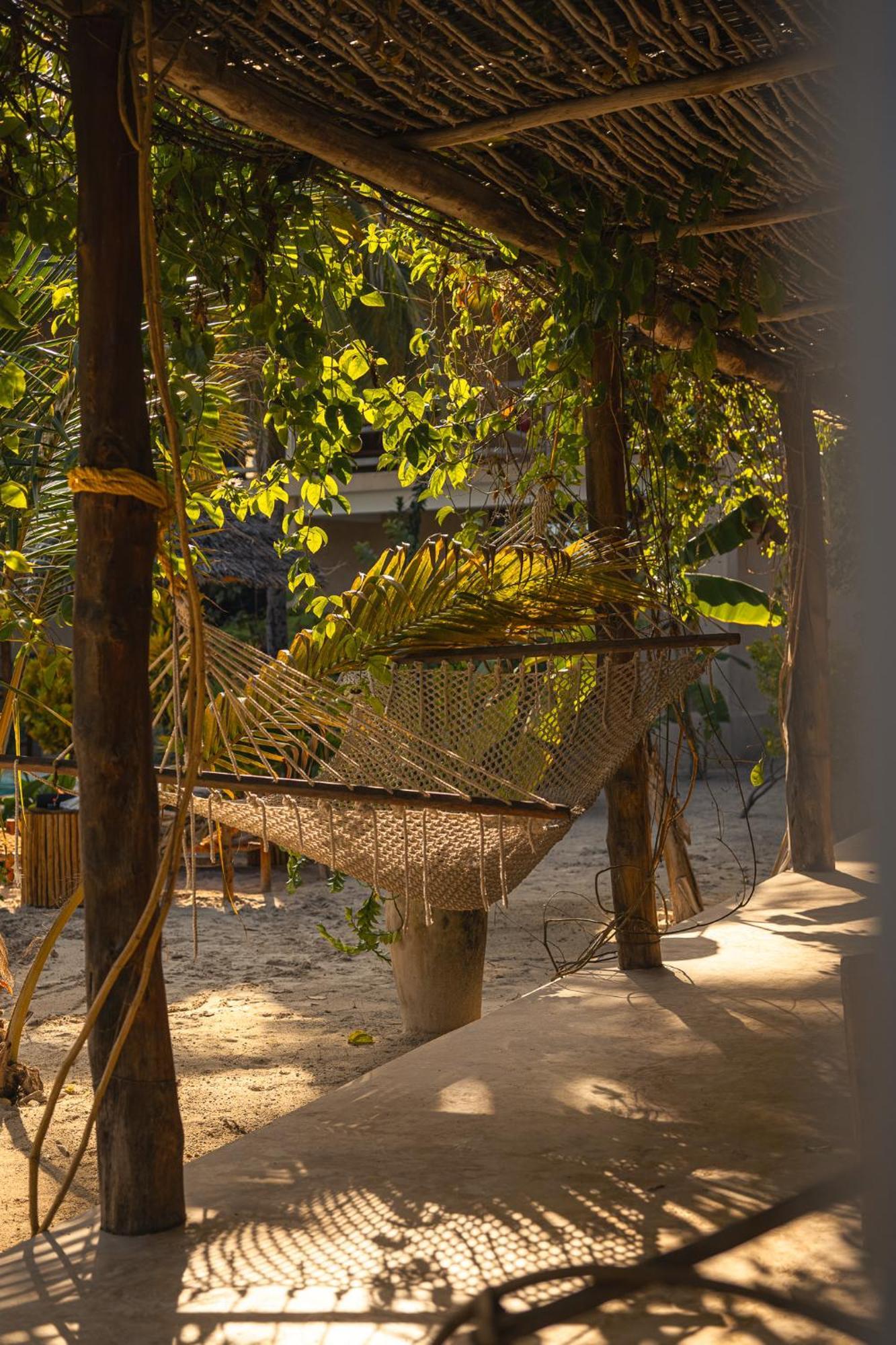 فندق The Garden باجي المظهر الخارجي الصورة